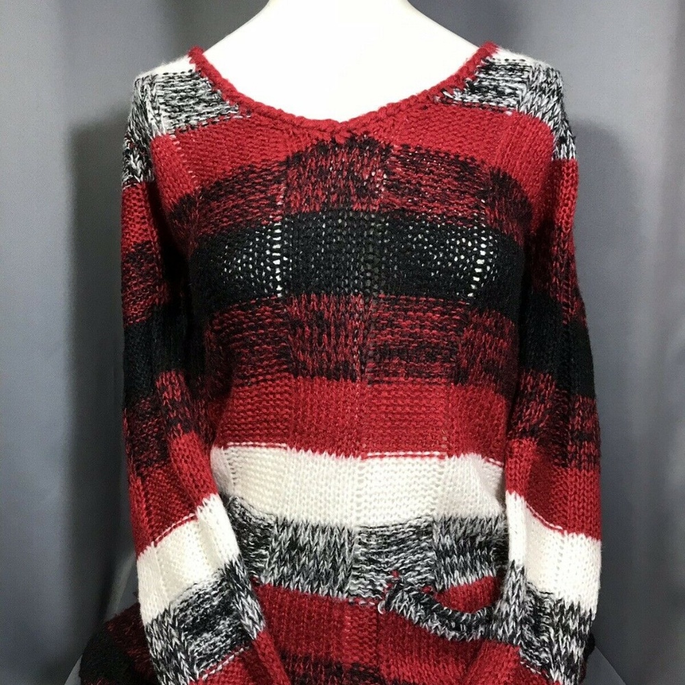 Rue 21 Long Sleeve Colorblock Patch Knit Sweater L